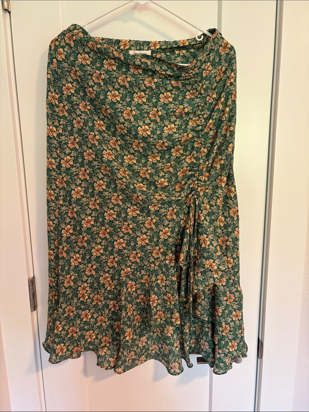 Max Studio Floral Skirt